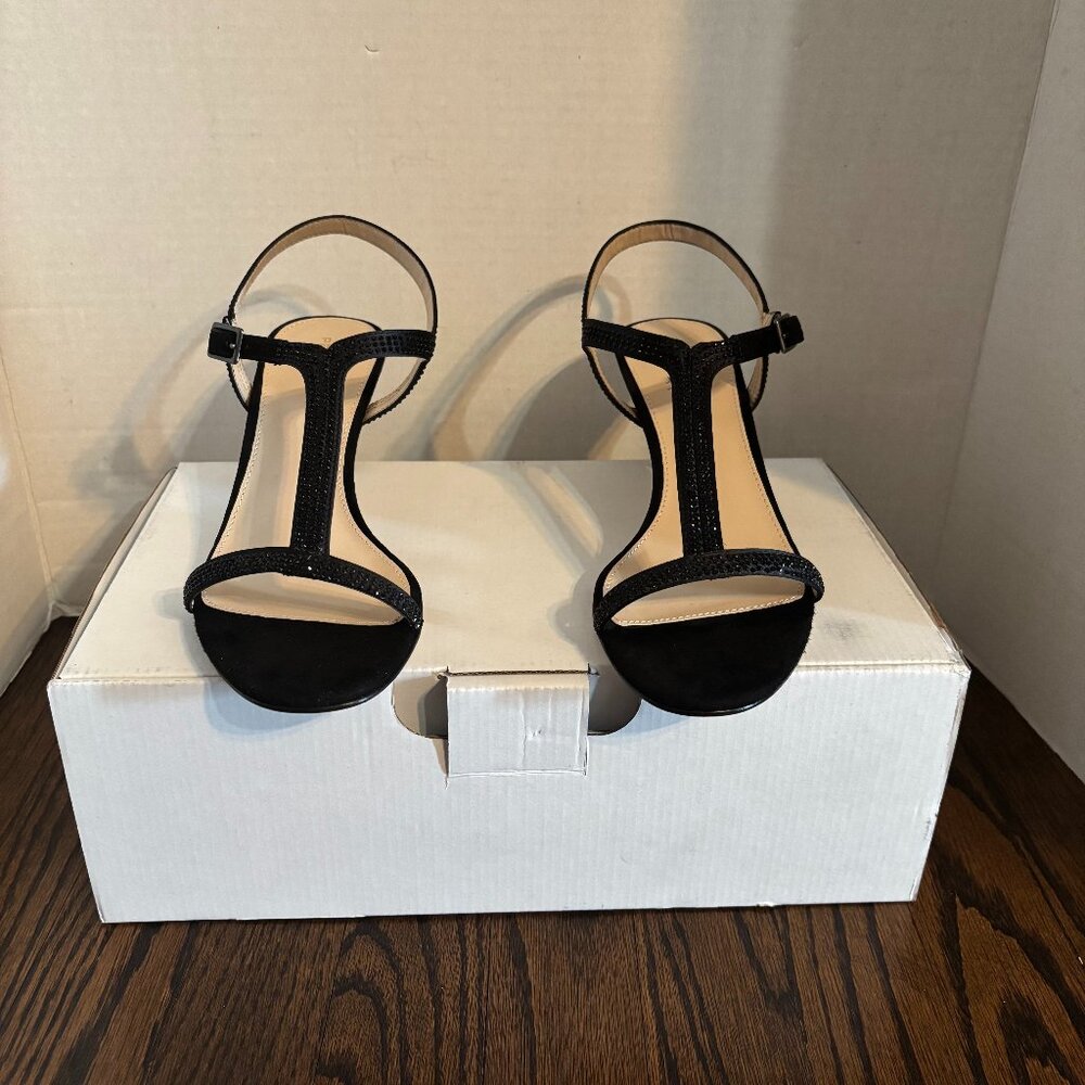 Pelle Moda Black Iya T-Strap kitten heels SZ: 8.5 - Picture 2 of 16